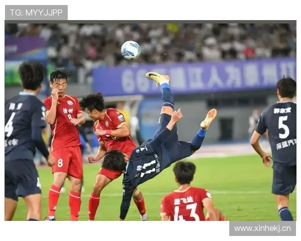 中超明星赛精彩落幕，球星们展现足球魅力表现备受关注